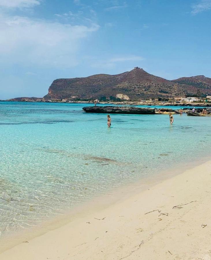 Stabilimento Lido Burrone Alojamento de Acomodação e Pequeno-almoço *