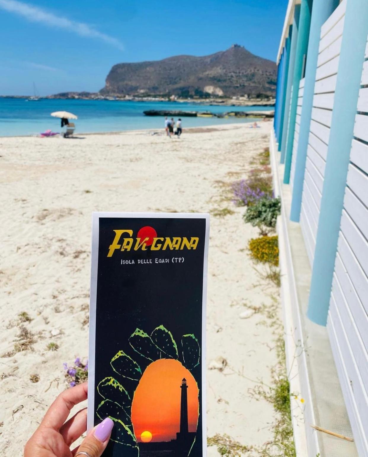 Alojamento de Acomodação e Pequeno-almoço Stabilimento Lido Burrone Ilha de Favignana