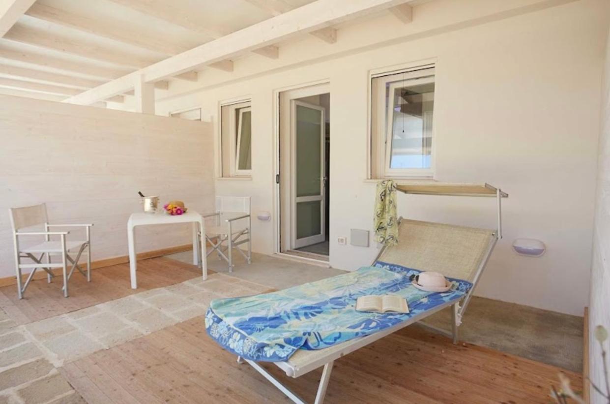 Stabilimento Lido Burrone Bed & Breakfast *