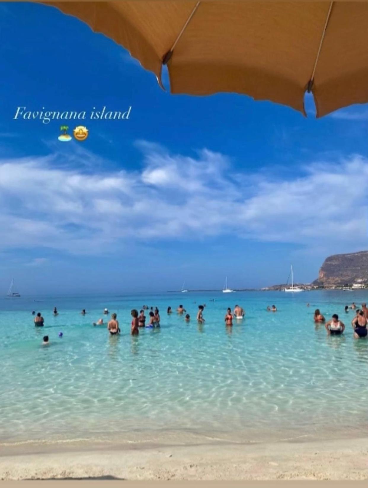 Stabilimento Lido Burrone Bed & Breakfast *